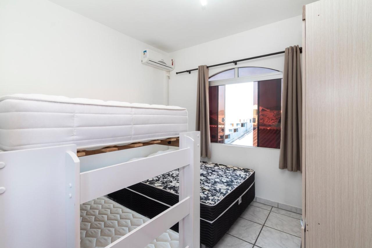 Residencial Ipe Amarelo Daire Bombinhas Dış mekan fotoğraf