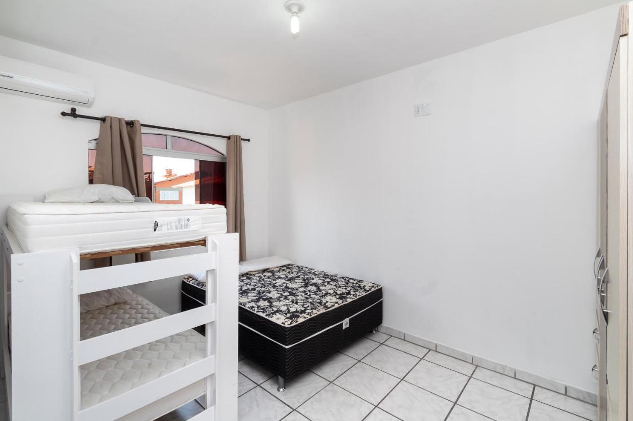 Residencial Ipe Amarelo Daire Bombinhas Dış mekan fotoğraf